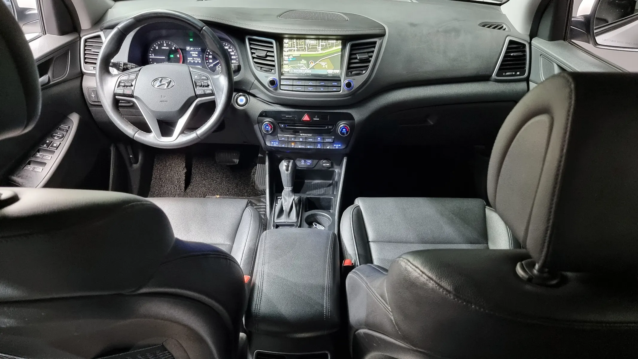 Hyundai Tucson 2.0 2WD 2015 4/5