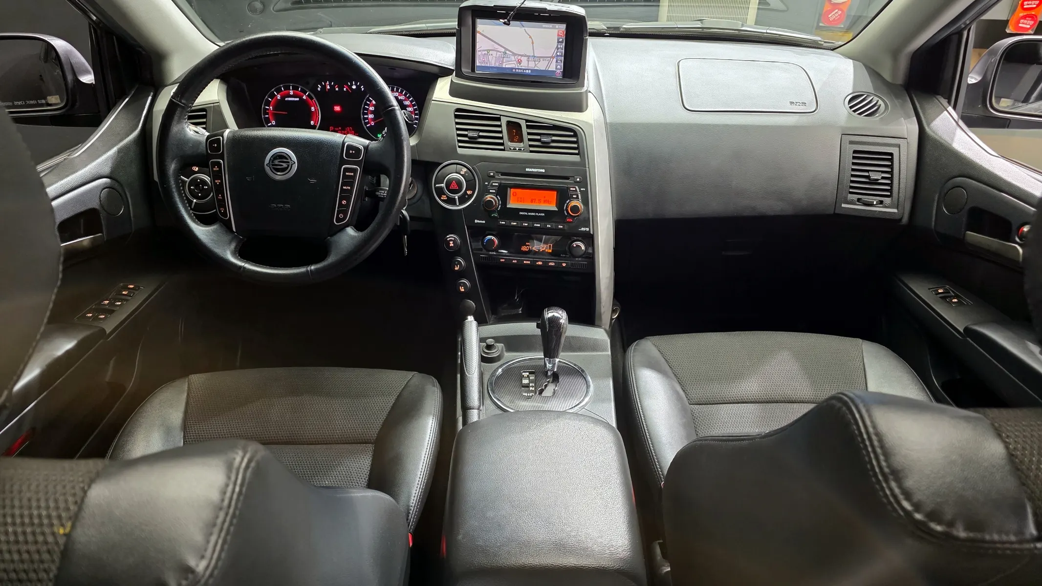 KG Mobility 코란도 스포츠 CX7 4WD 2013 4/5
