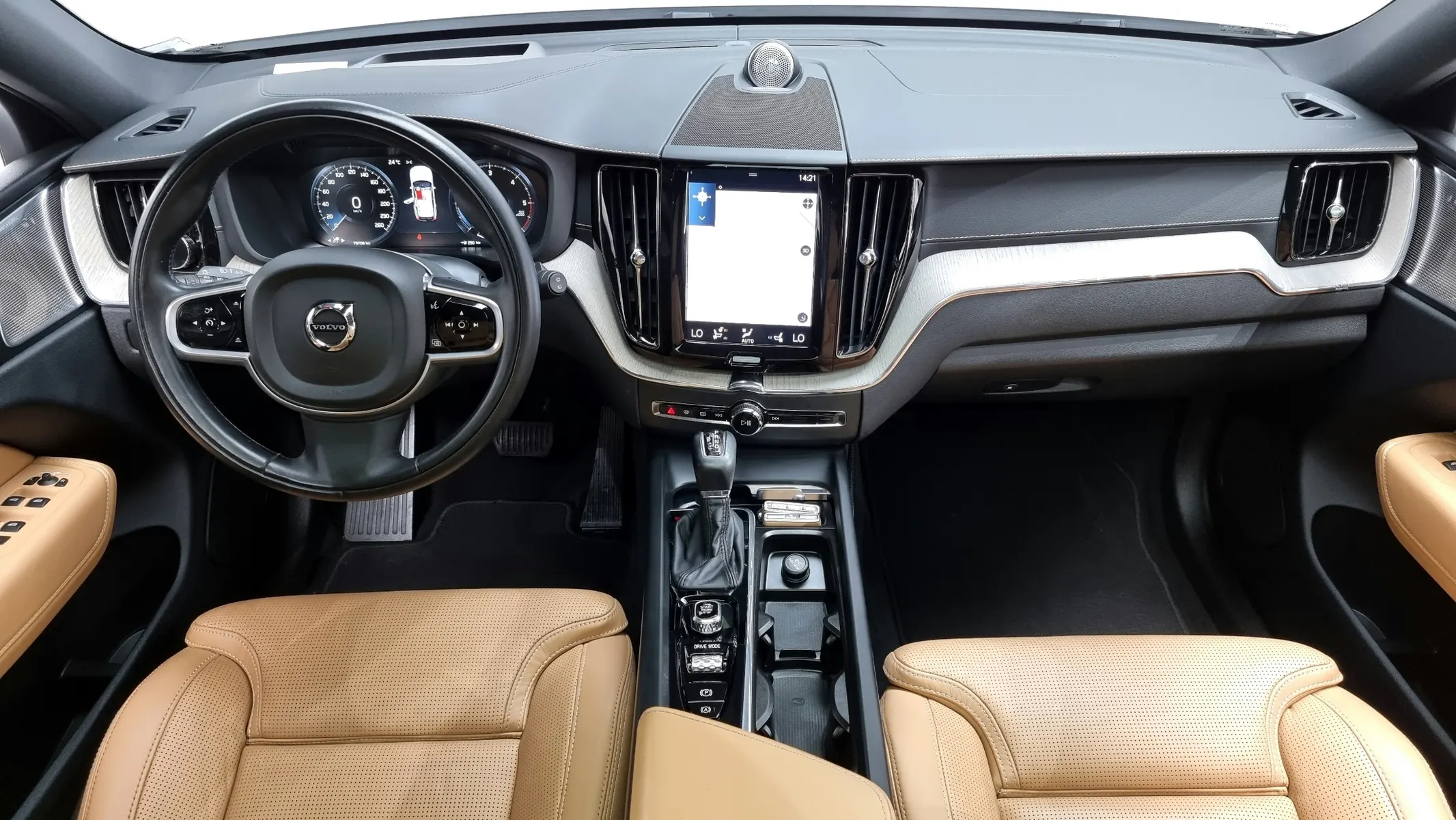 Volvo XC60 2 D5 2019 4/5