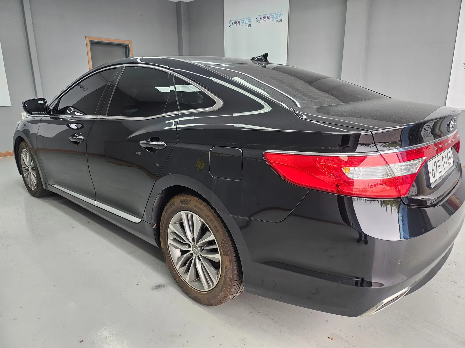 Hyundai Grandeur HG LPG HG300 2017 2/19