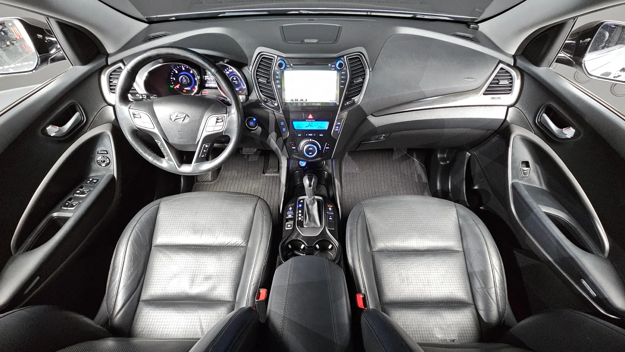Hyundai DM (e-VGT) 2.0 2WD 2013 4/5