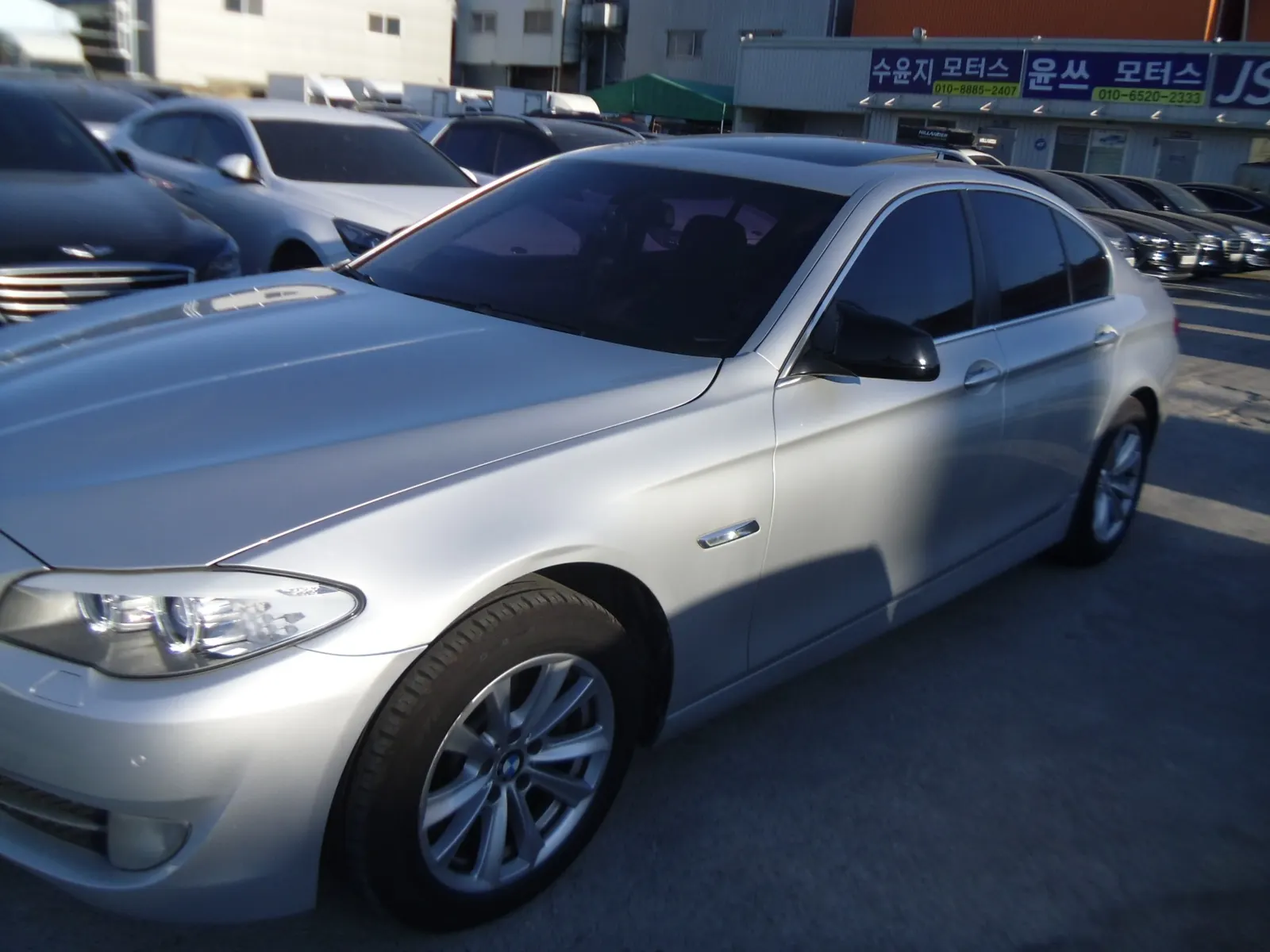 BMW 5 Series (F10) 525d xDrive 2013 2/27