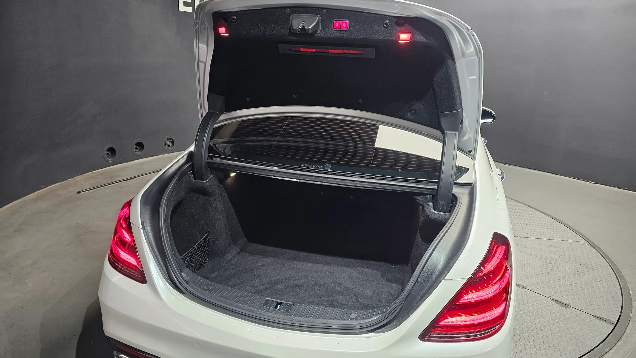 Mercedes-Benz S-Class W222 S350 d 4MATIC 2018 20/21