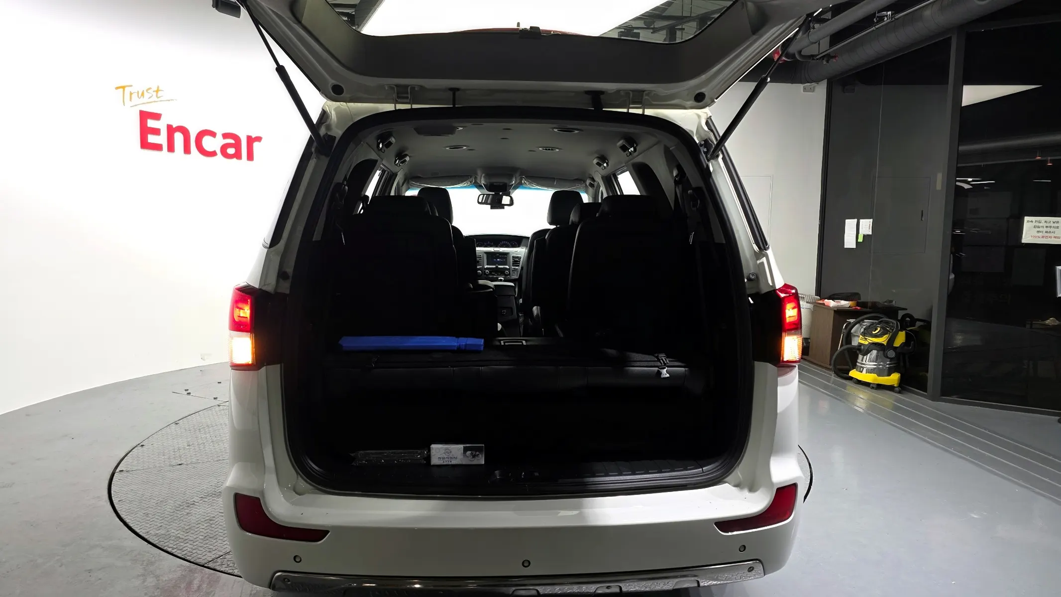 KG Mobility 코란도 투리스모 4WD RX 9 2018 20/21