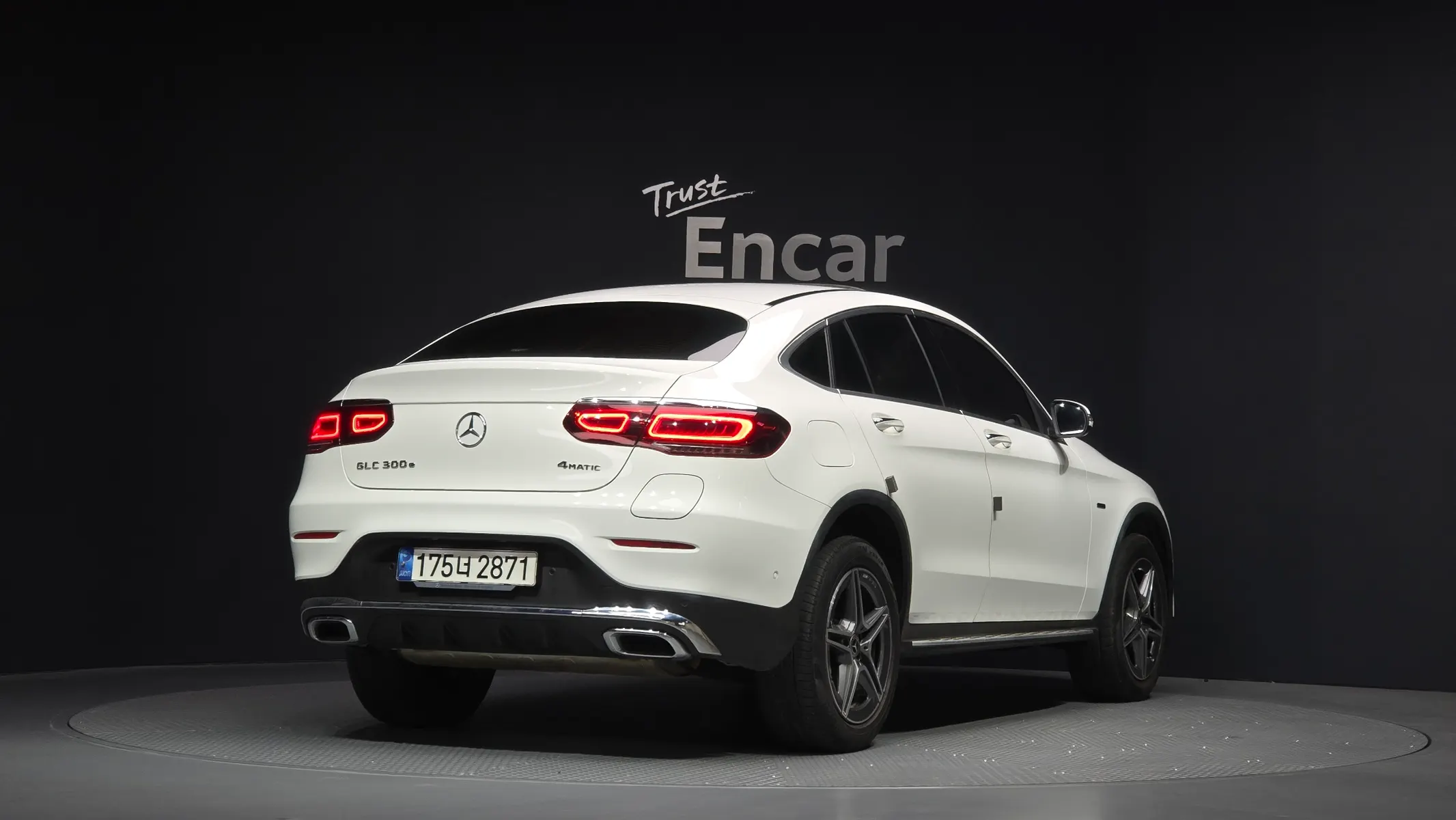 Mercedes-Benz GLC-Class X253 GLC300e 4MATIC 2021 2/21