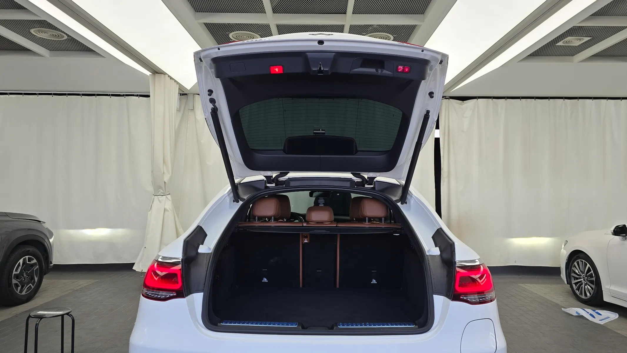 Mercedes-Benz GLC-Class X253 GLC300e 4MATIC 2021 20/21