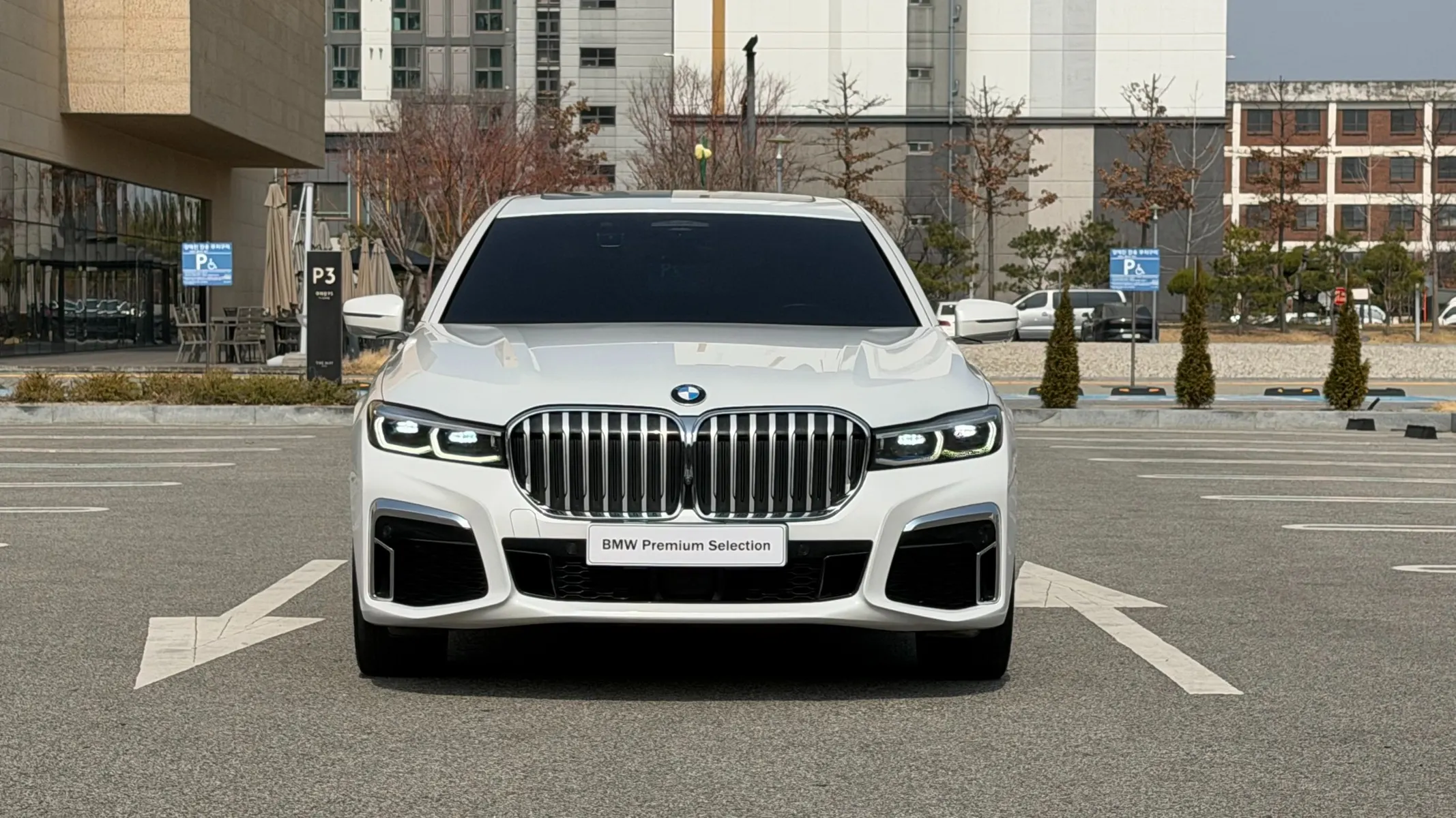 BMW 7 Series (G11) 740d xDrive M 2021 3/21