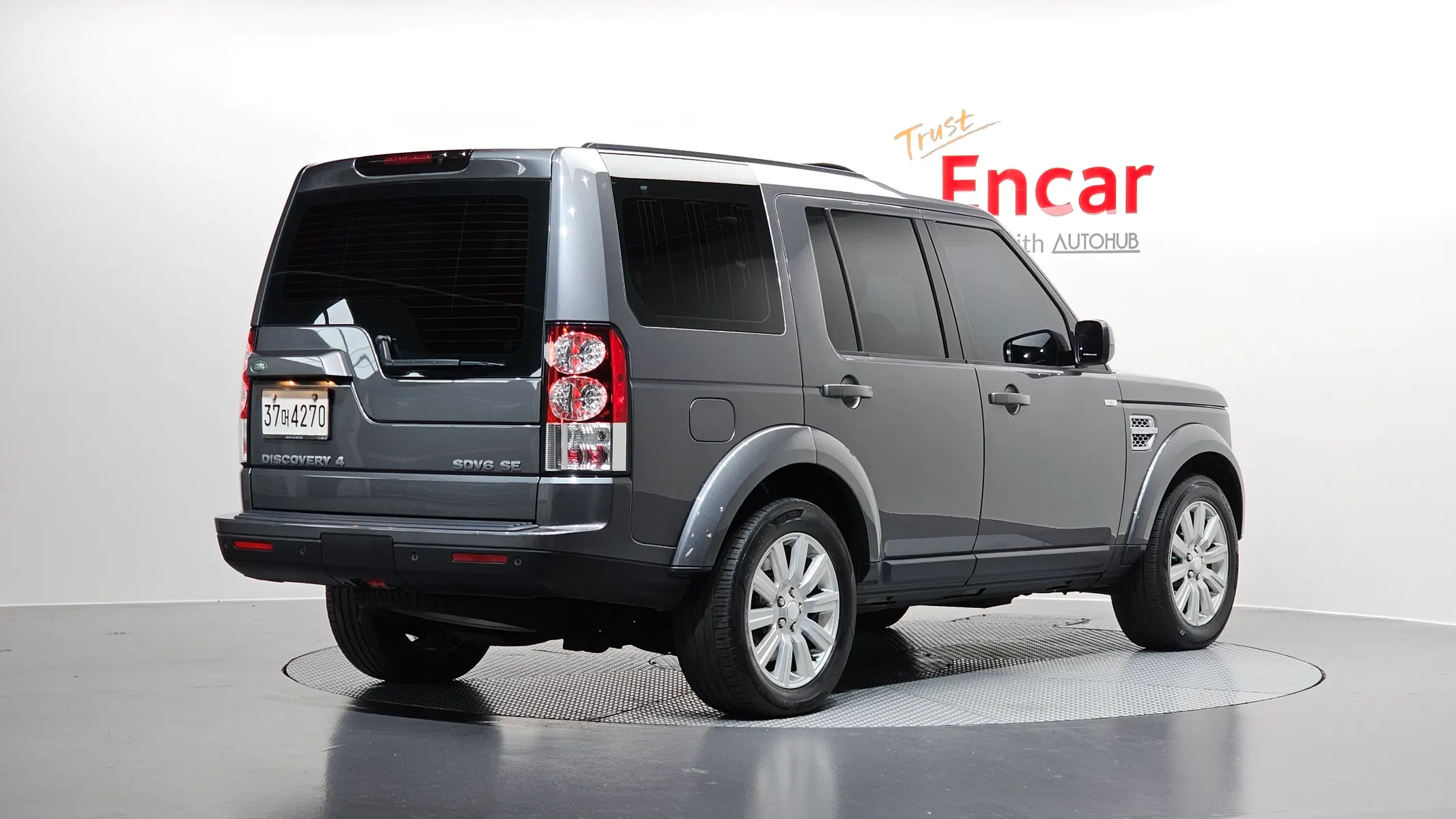 Land Rover 4 3.0 SDV6 SE 2013 2/21