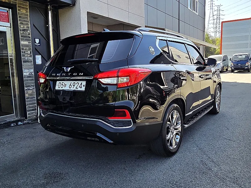 KG Mobility G4 2.2 4WD 2017 2/5