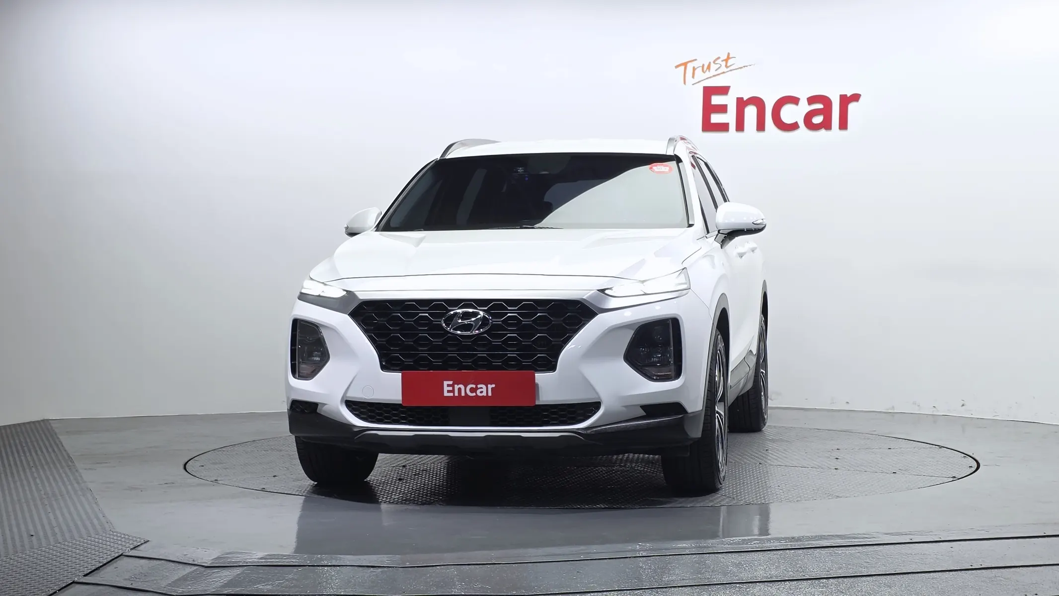 Hyundai TM 2.0 2WD 2019 2/5