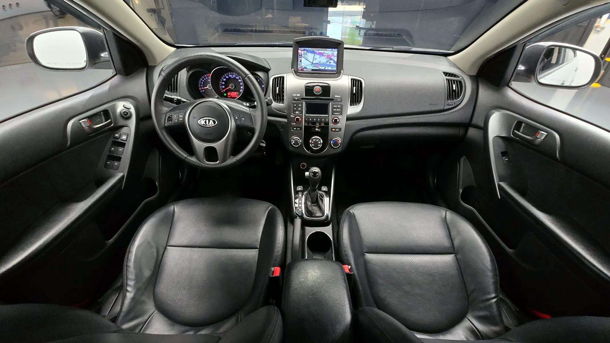 Kia 포르테 1.6 GDI 2011 3/5