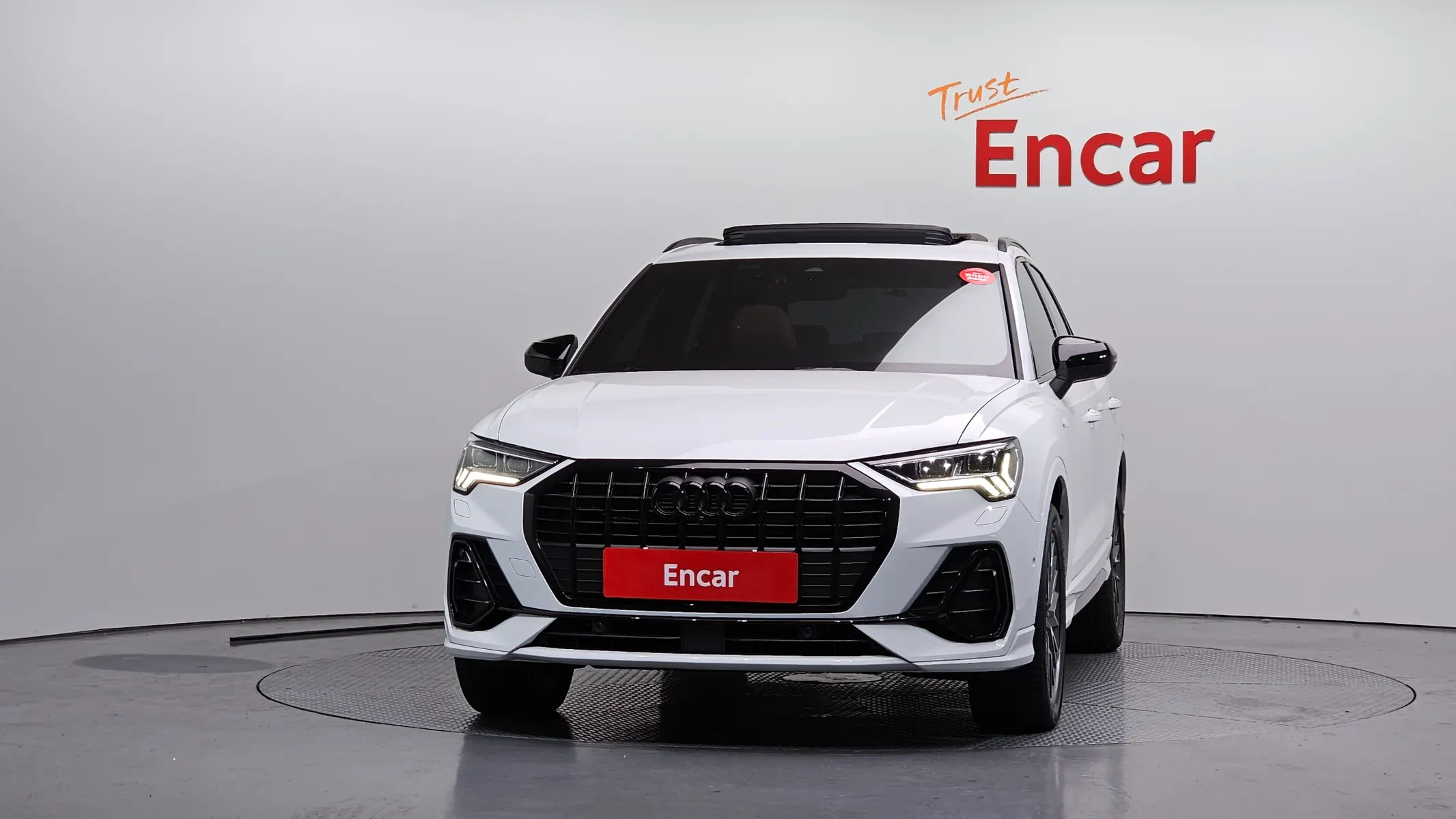 Audi Q3 (F3) 35 TDI 2025 3/33