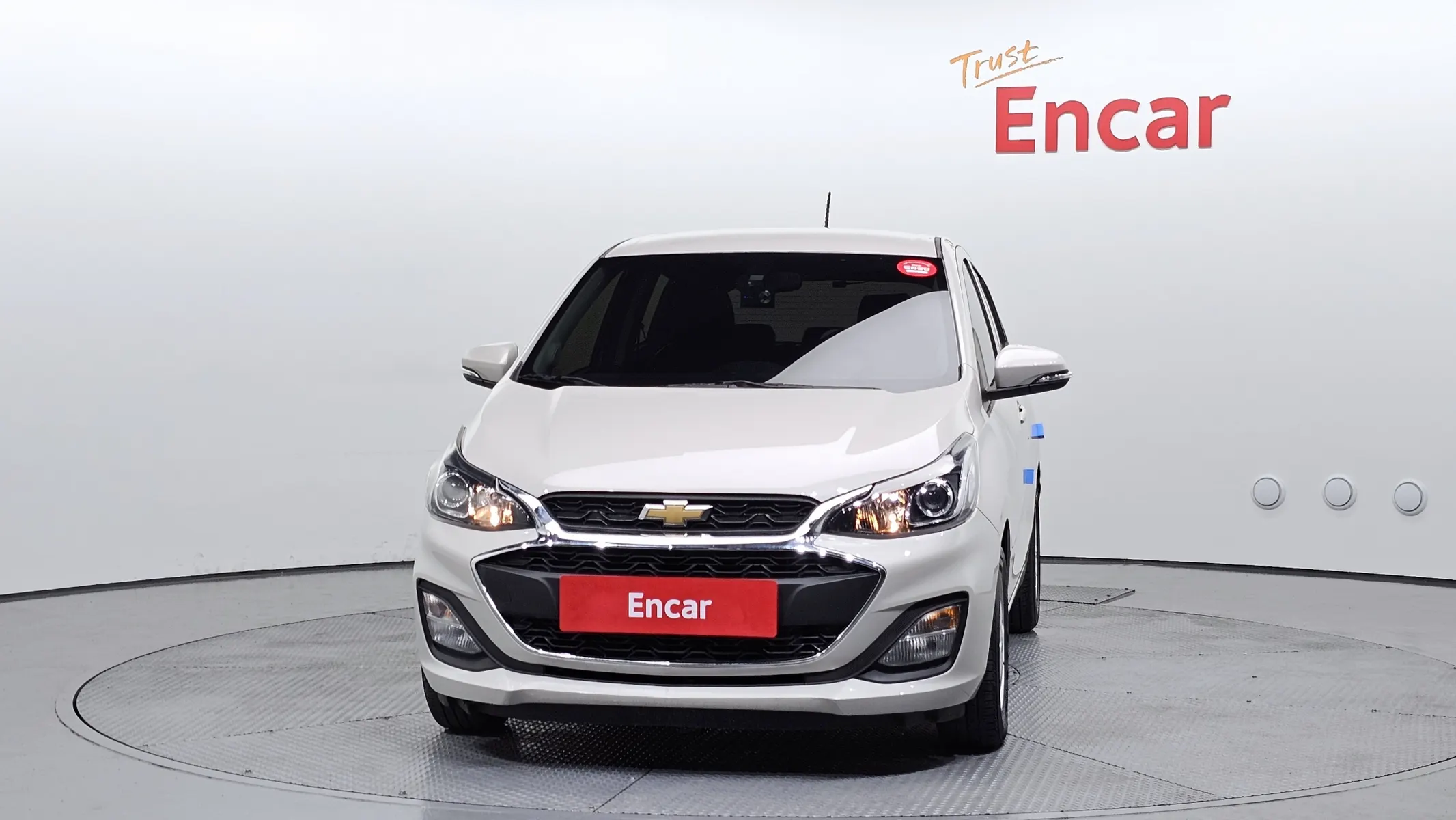 Chevrolet Spark LT 2019 2/5