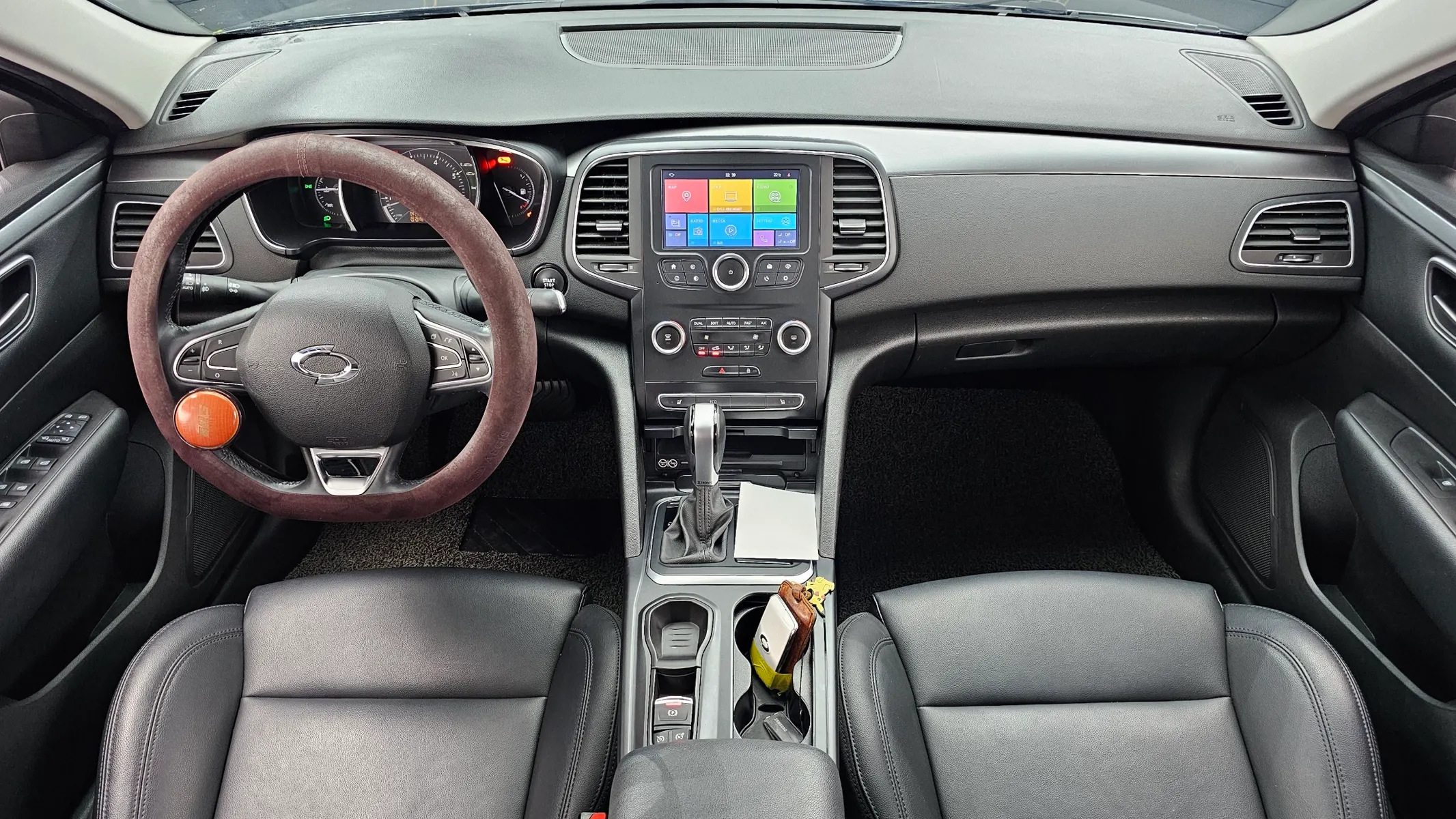 Renault Korea SM6 2.0 SE 2019 4/5