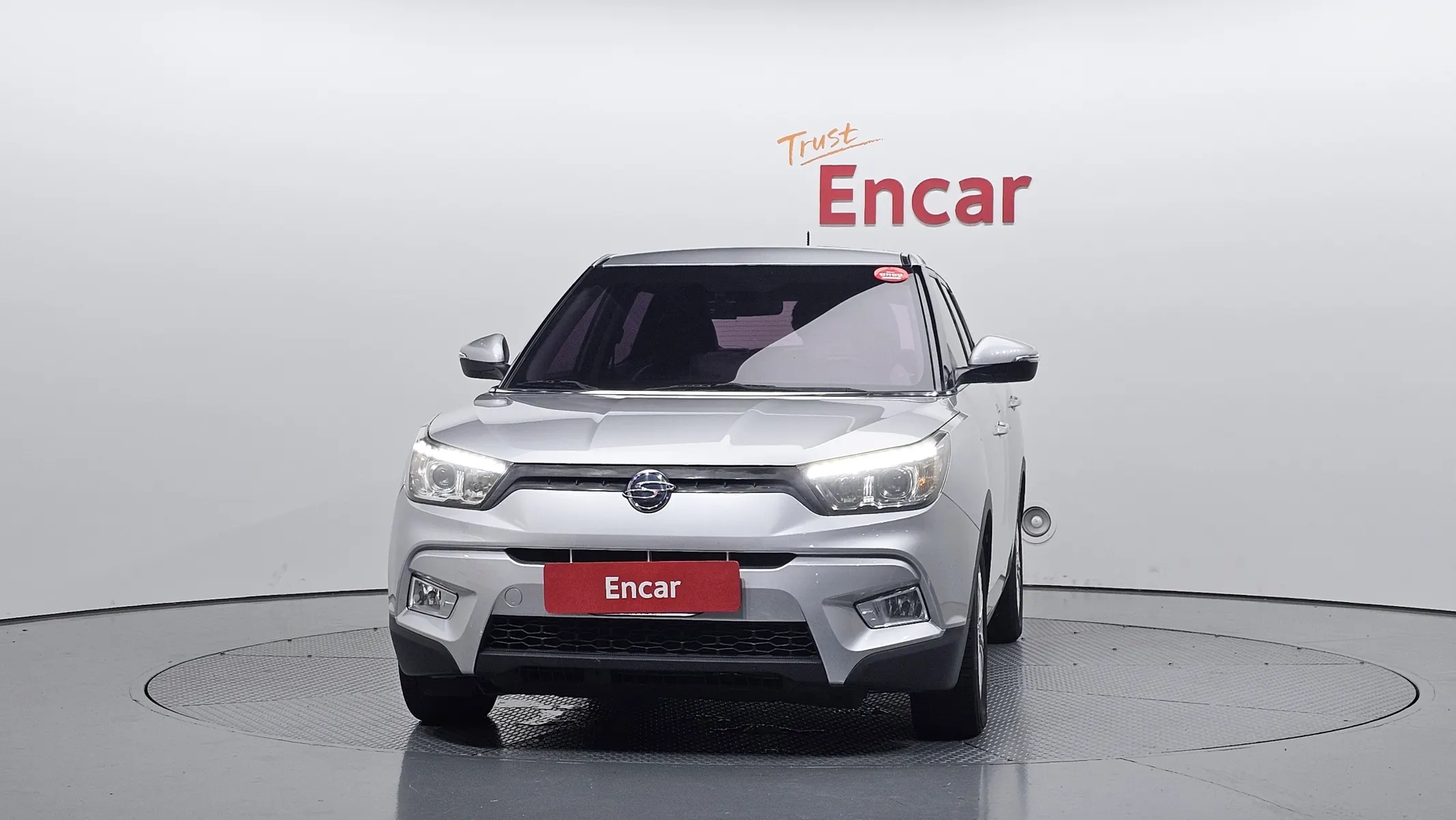KG Mobility Tivoli VX 2WD 2015 3/32