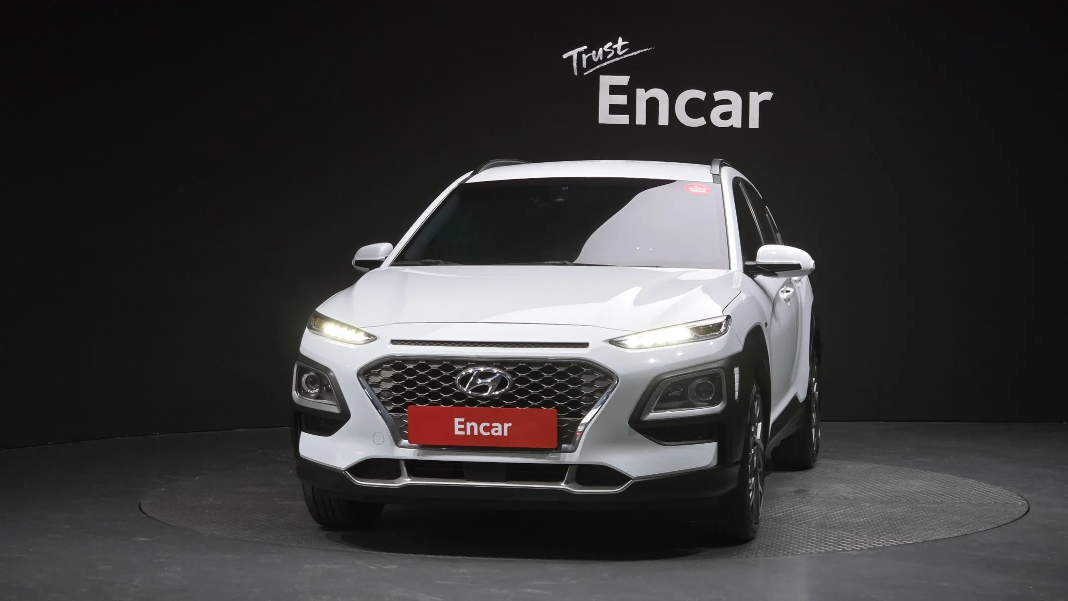 Hyundai 코나 하이브리드 2019 2/5