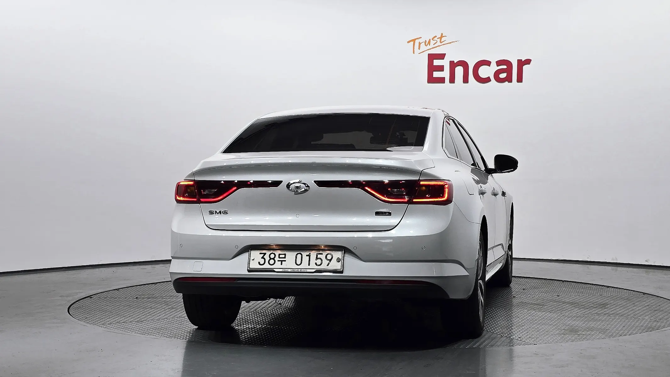 Renault Korea SM6 2.0 GDe LE 2016 3/5