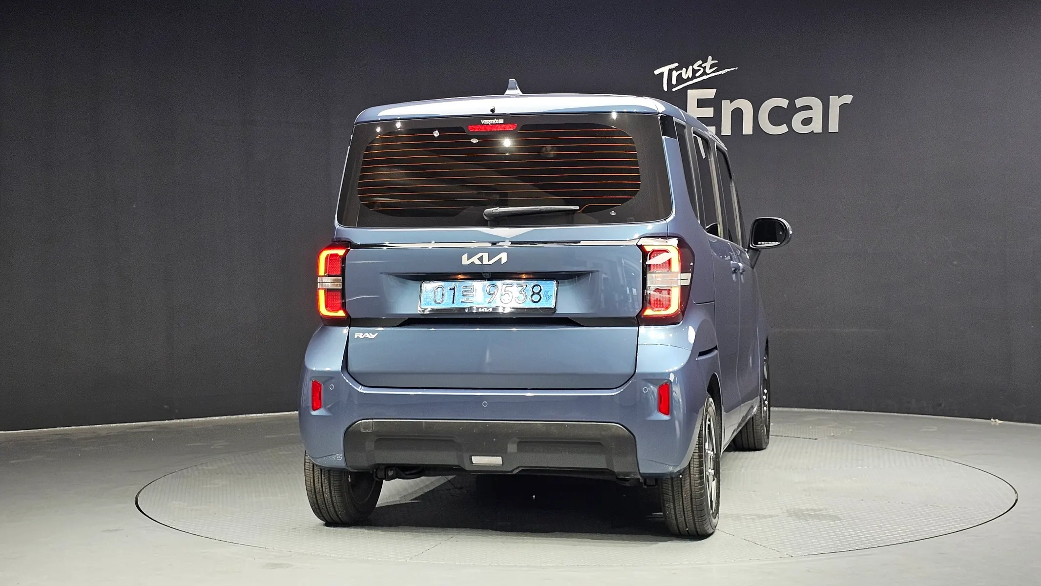 Kia EV 2025 3/5