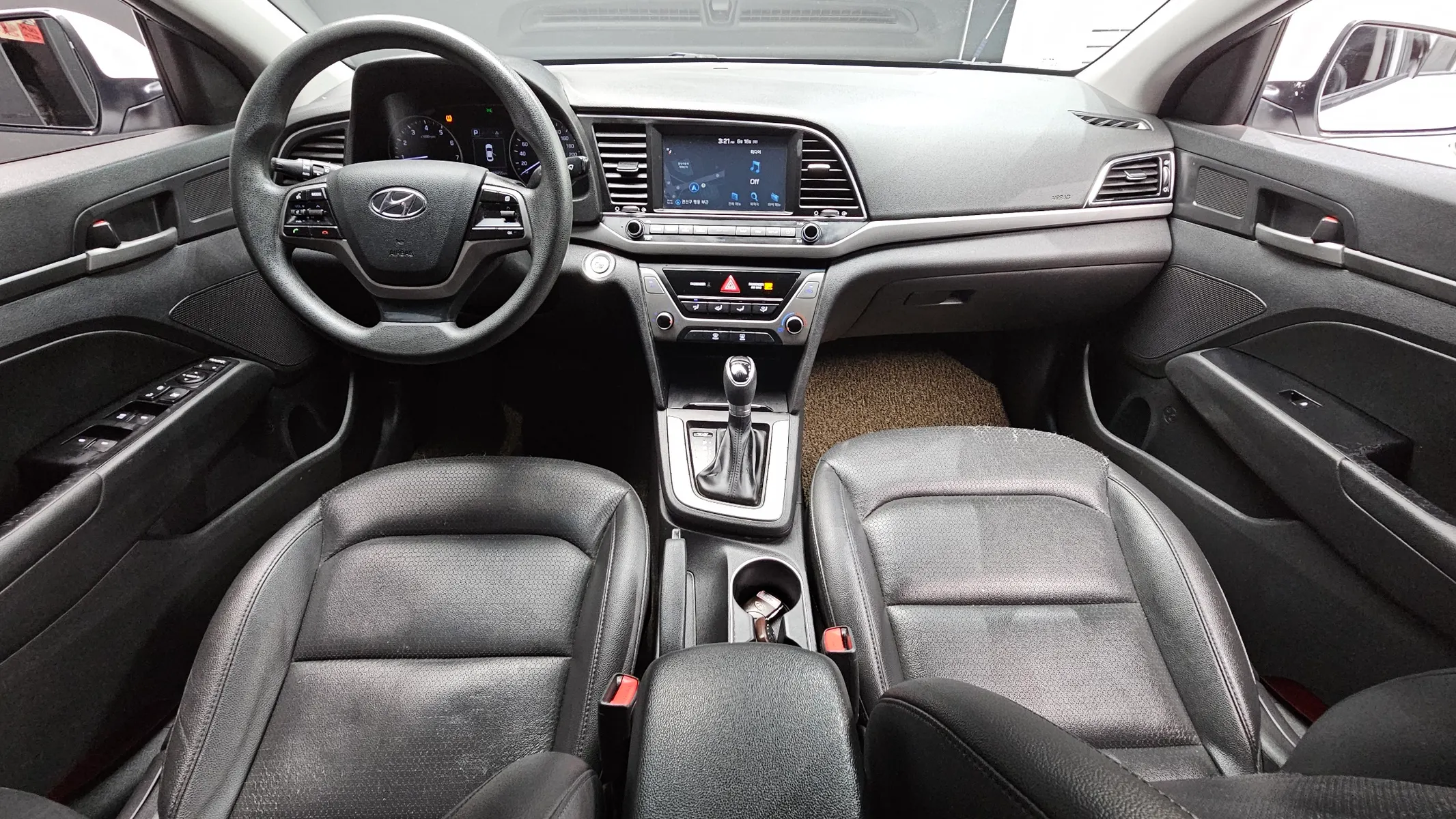 Hyundai AD 1.6 GDI 2018 4/5