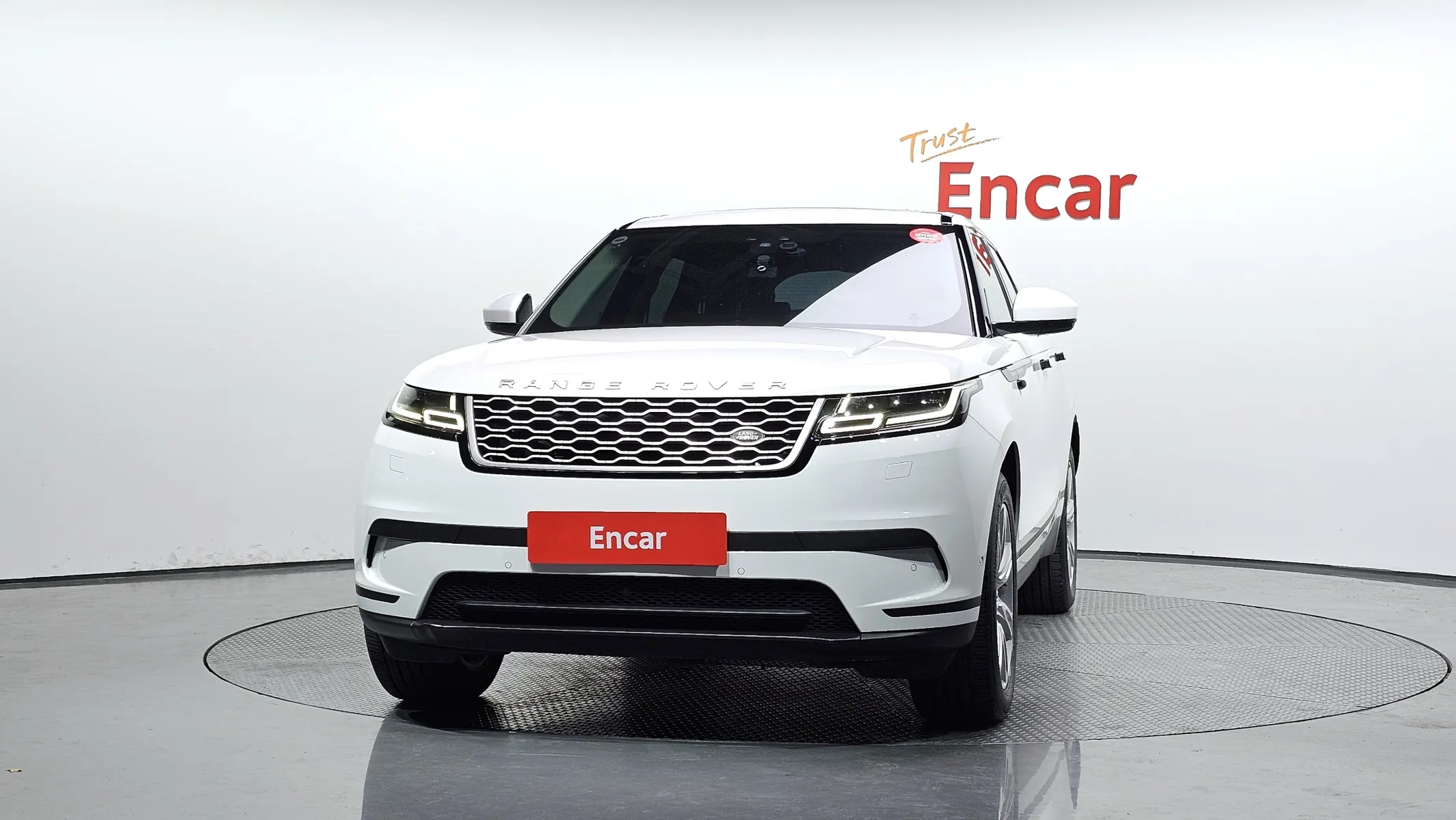 Land Rover 레인지로버 벨라 2.0 D240 SE 2018 3/21