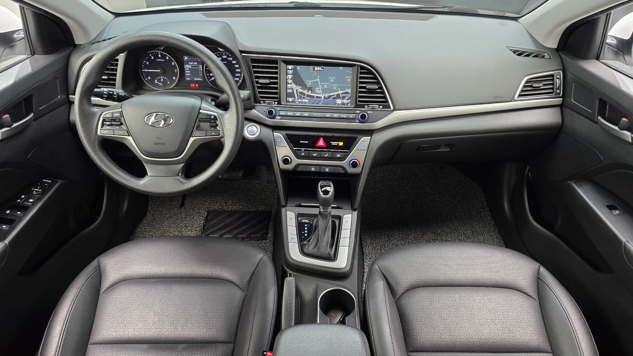 Hyundai AD 1.6 GDI 2018 4/5