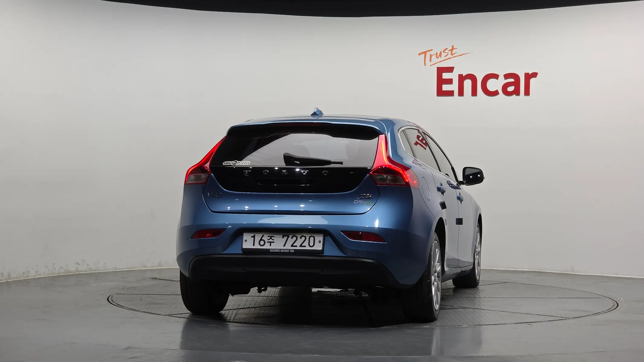 Volvo V40 D2 2015 3/5