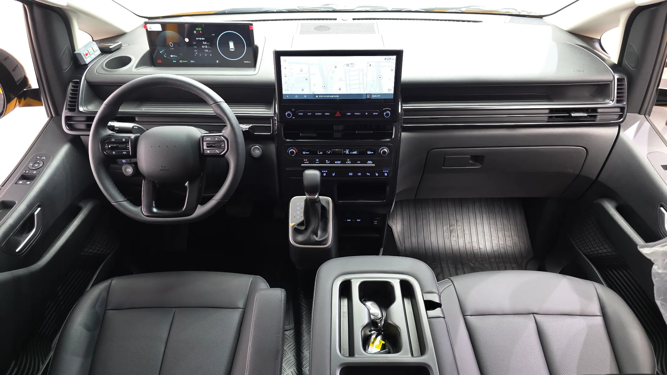 Hyundai 스타리아 HEV 1.6T 2026 4/5