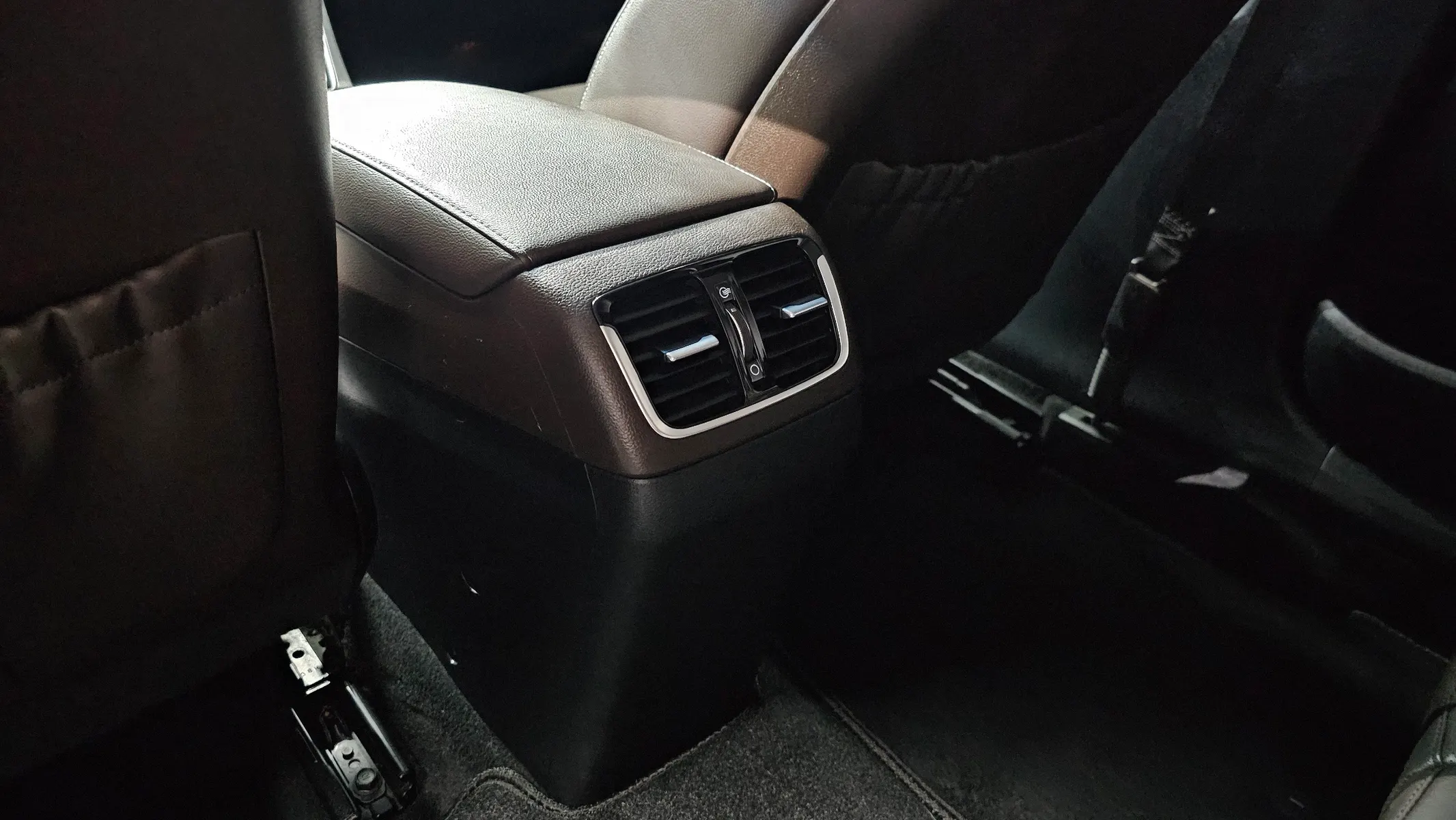 Hyundai IG 2.2 2017 32/33