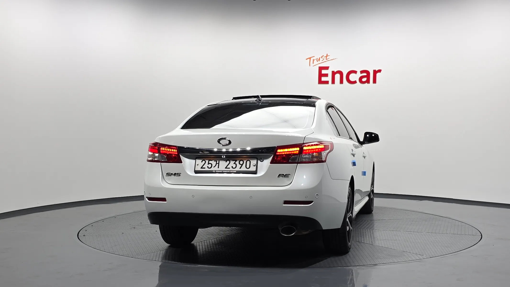 Renault Korea SM5 LPLi RE 2014 3/5