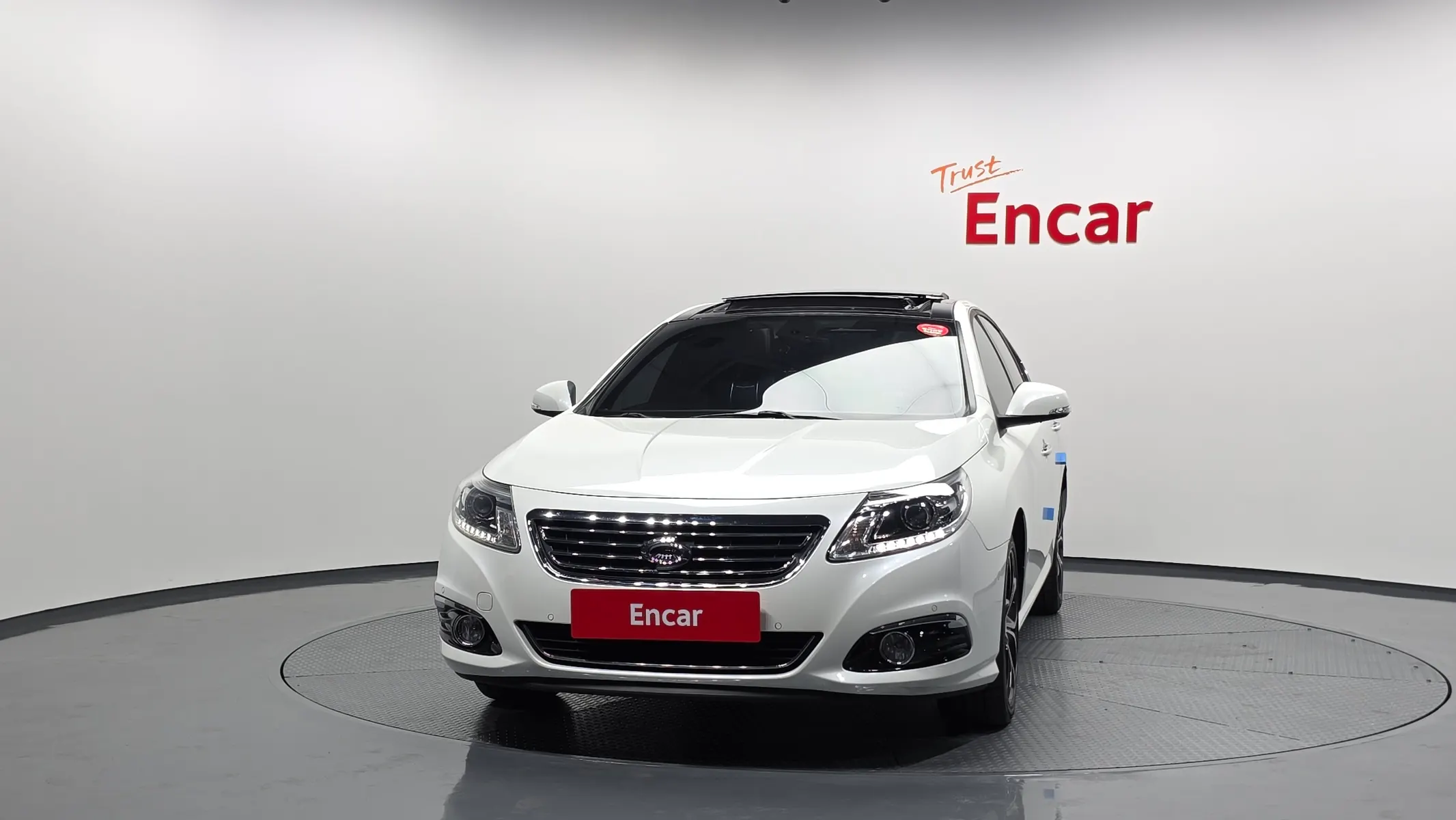 Renault Korea SM5 LPLi RE 2014 2/5