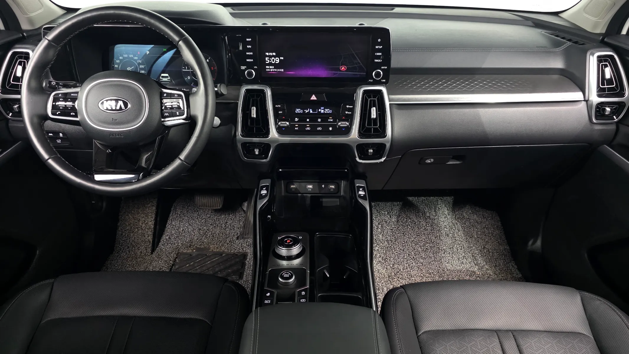 Kia 4 2.2 2WD 2021 4/5
