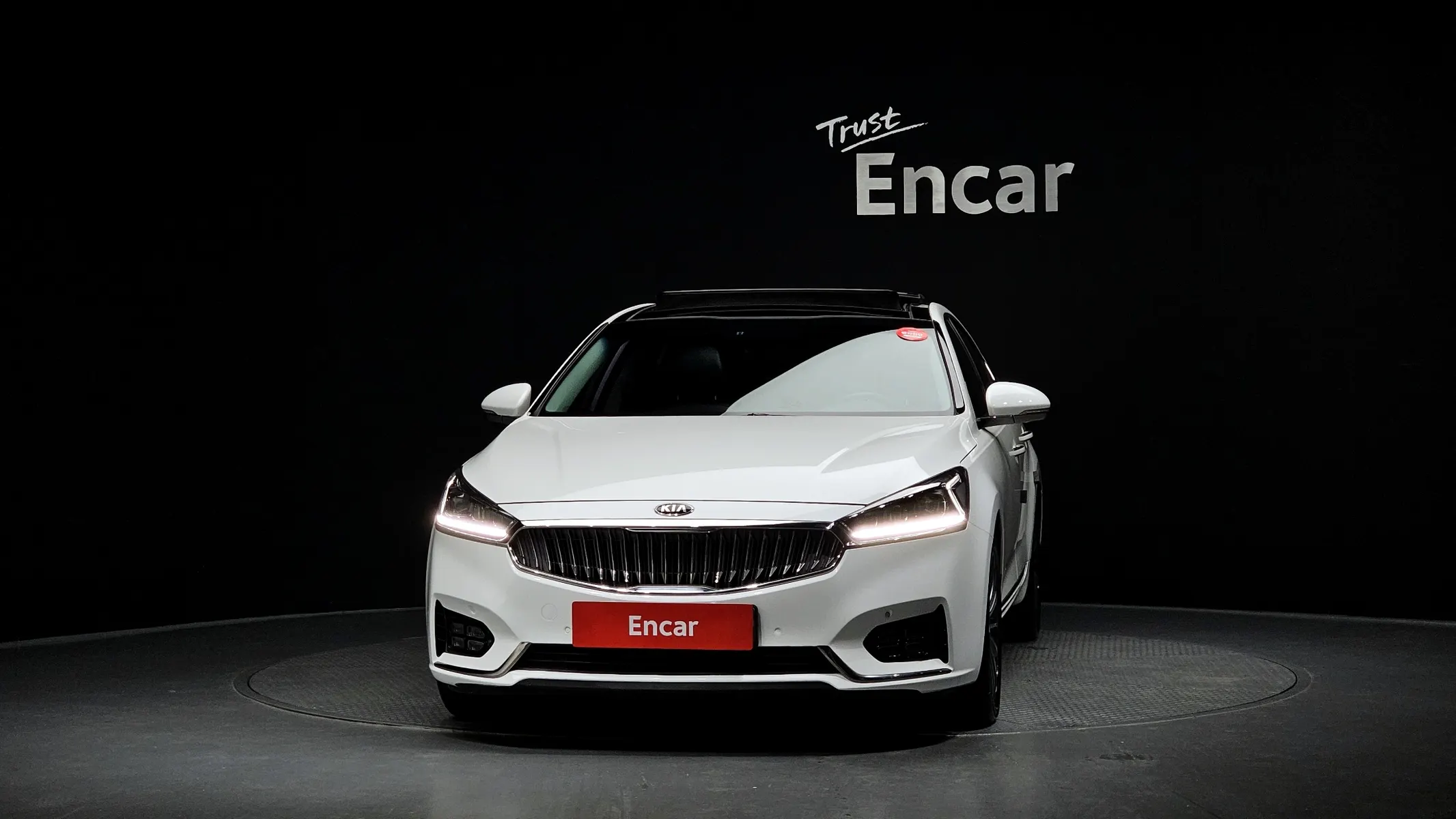 Kia K7 3.0 LPI () 2017 2/5