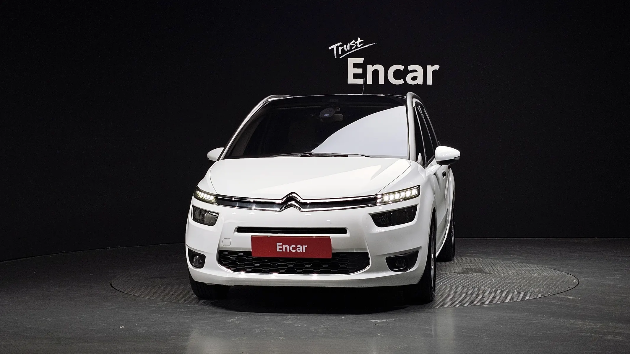 시트로엥/DS C4 1.6 B-HDI 2015 2/5