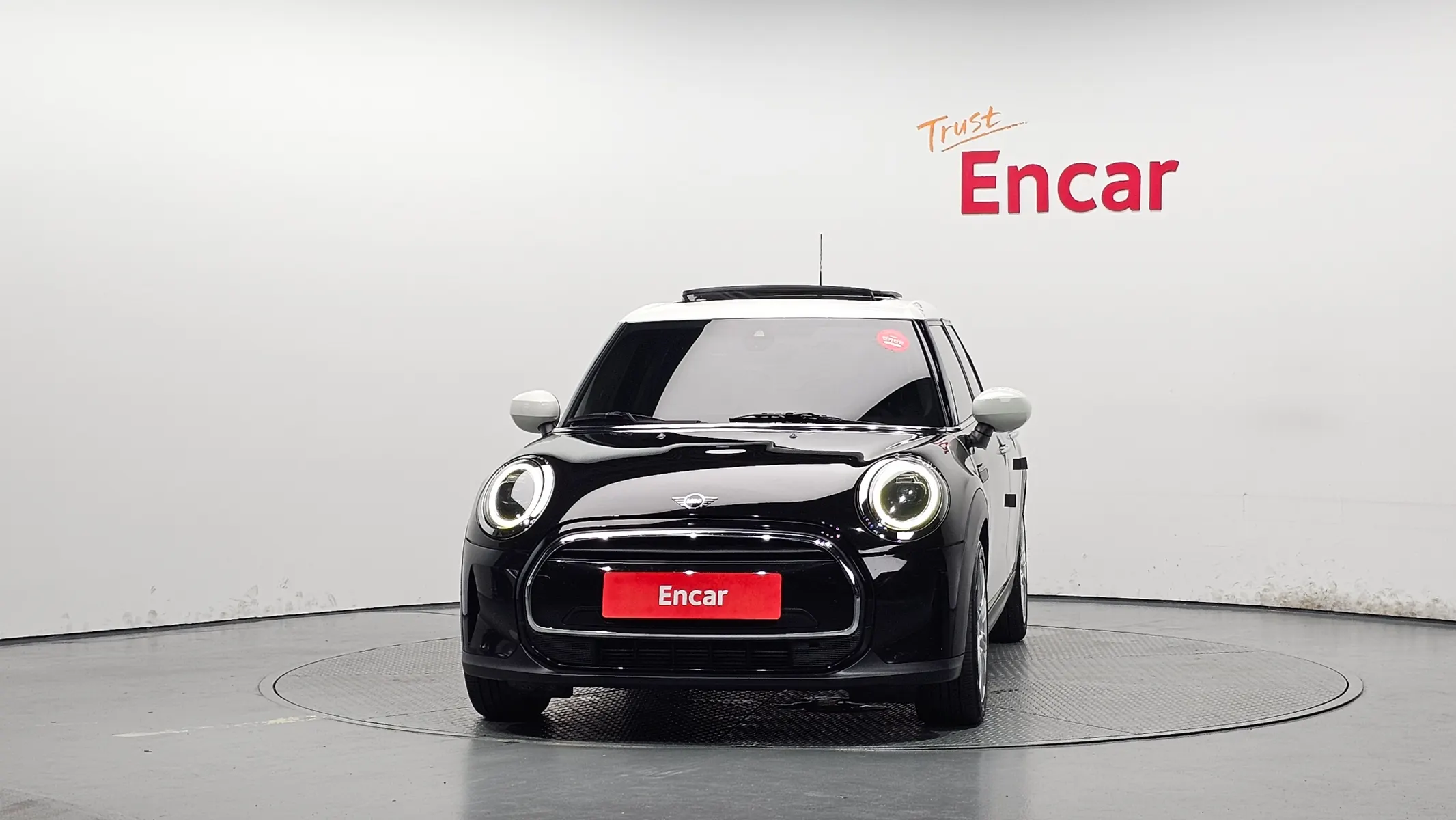 MINI 쿠퍼 5 2022 2/5