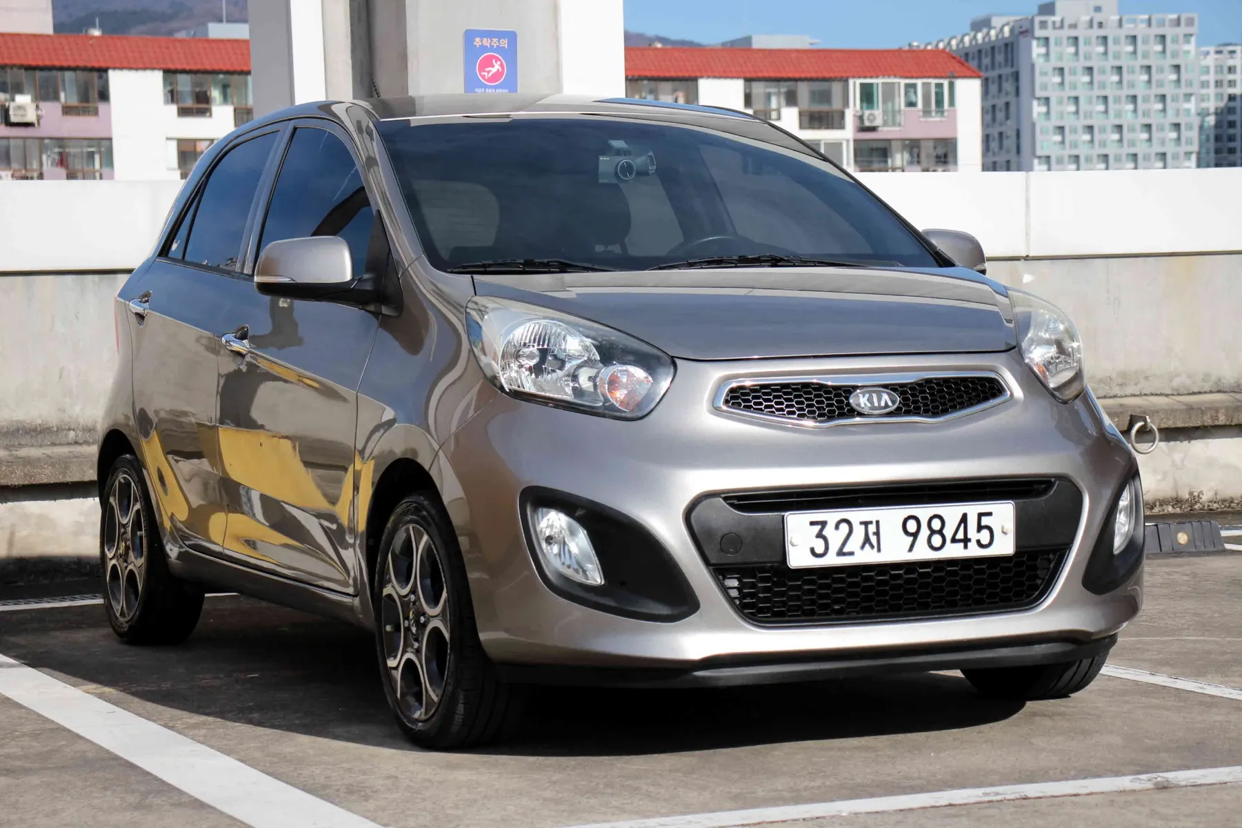 Kia 모닝 2012 3/5