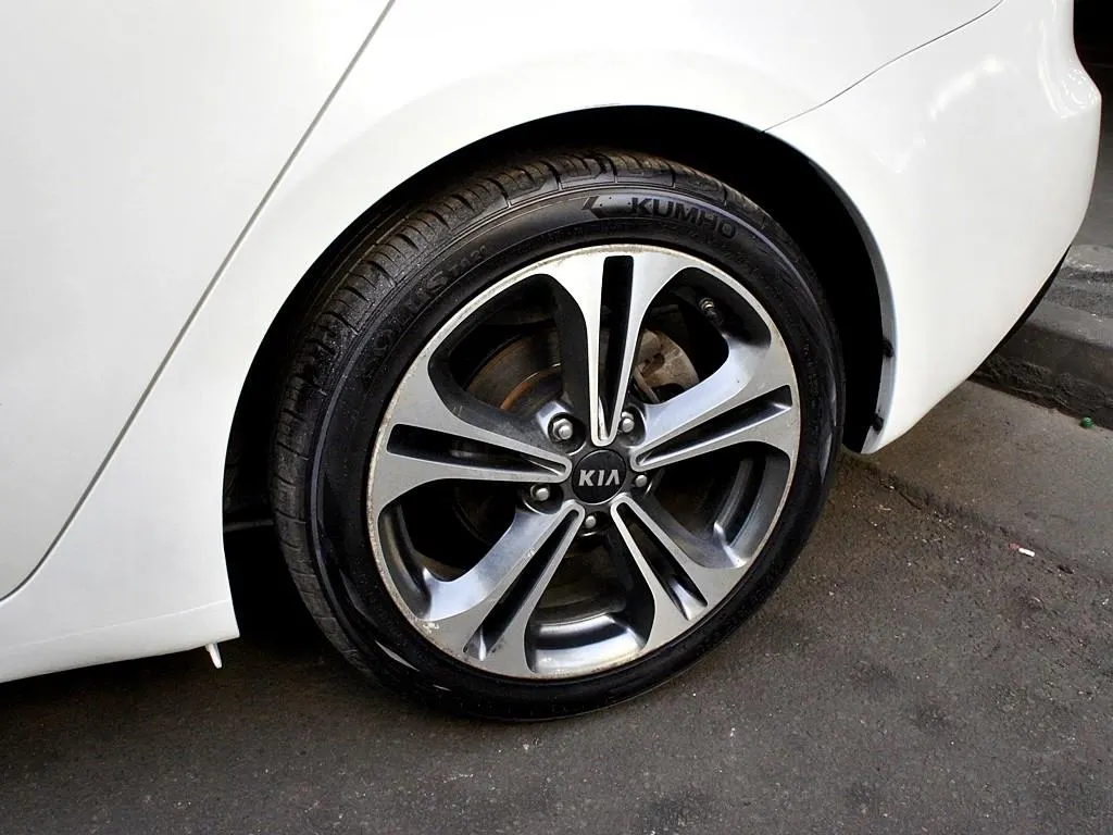 Kia K3 2014 20/21