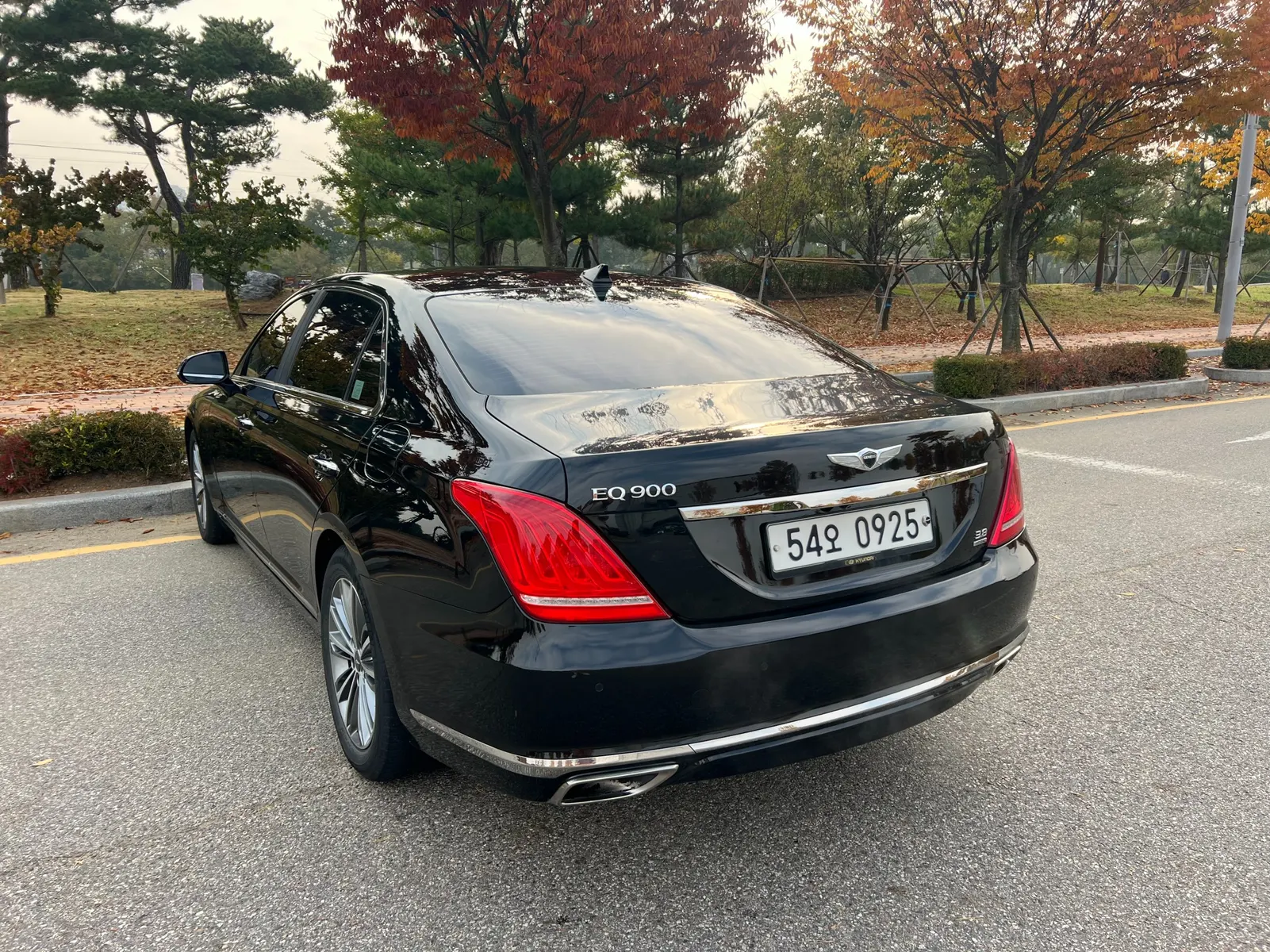 Genesis EQ900 3.8 GDI AWD 2016 2/5