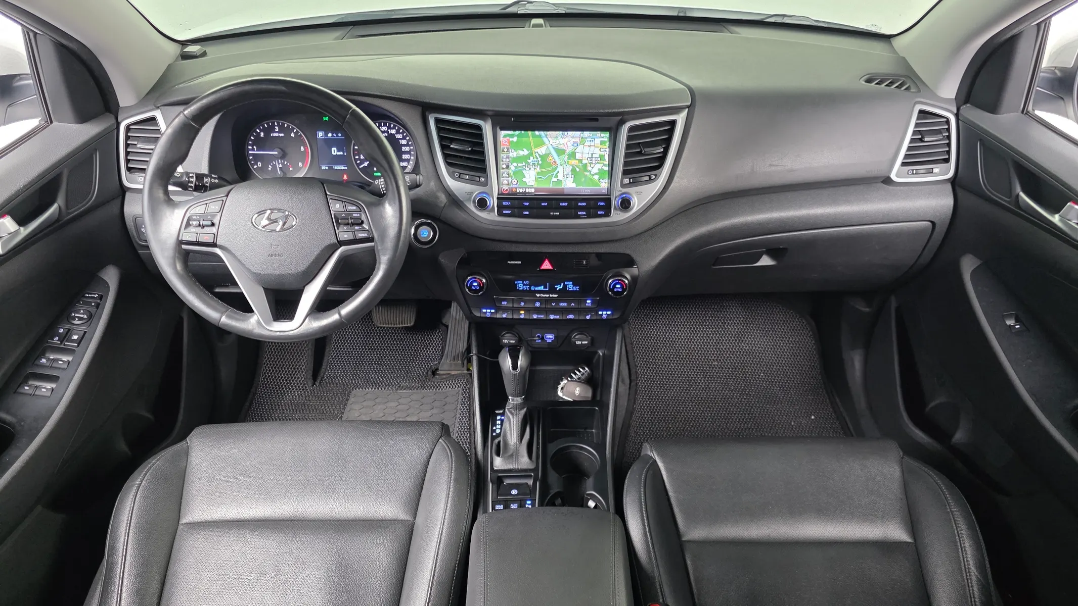 Hyundai Tucson 2.0 4WD 2015 4/5