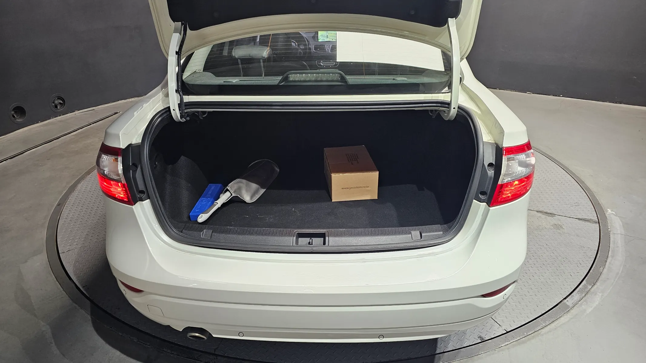 Renault Korea SM3 RE 2012 30/31