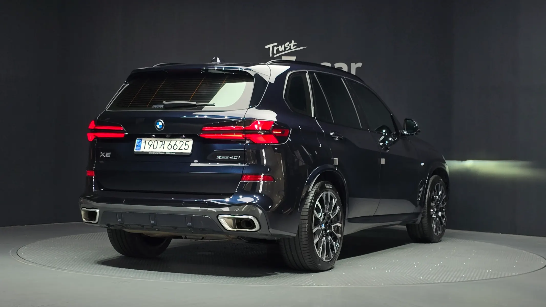 BMW X5 (G05) xDrive 40i M 2023 2/34