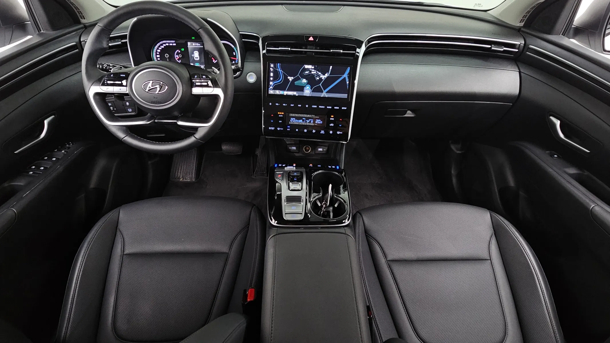 Hyundai (NX4) 2WD 2023 4/5