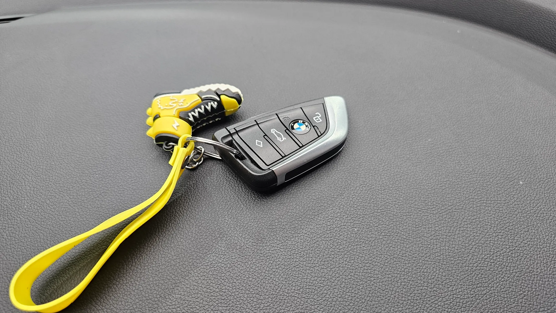 BMW 1 Series (F40) 120i 2022 30/31