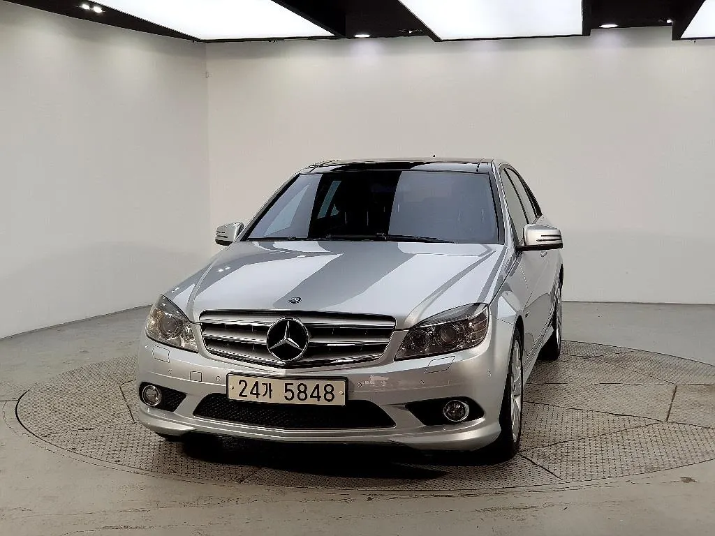Mercedes-Benz C-Class W204 C220 CDI 2010 2/21
