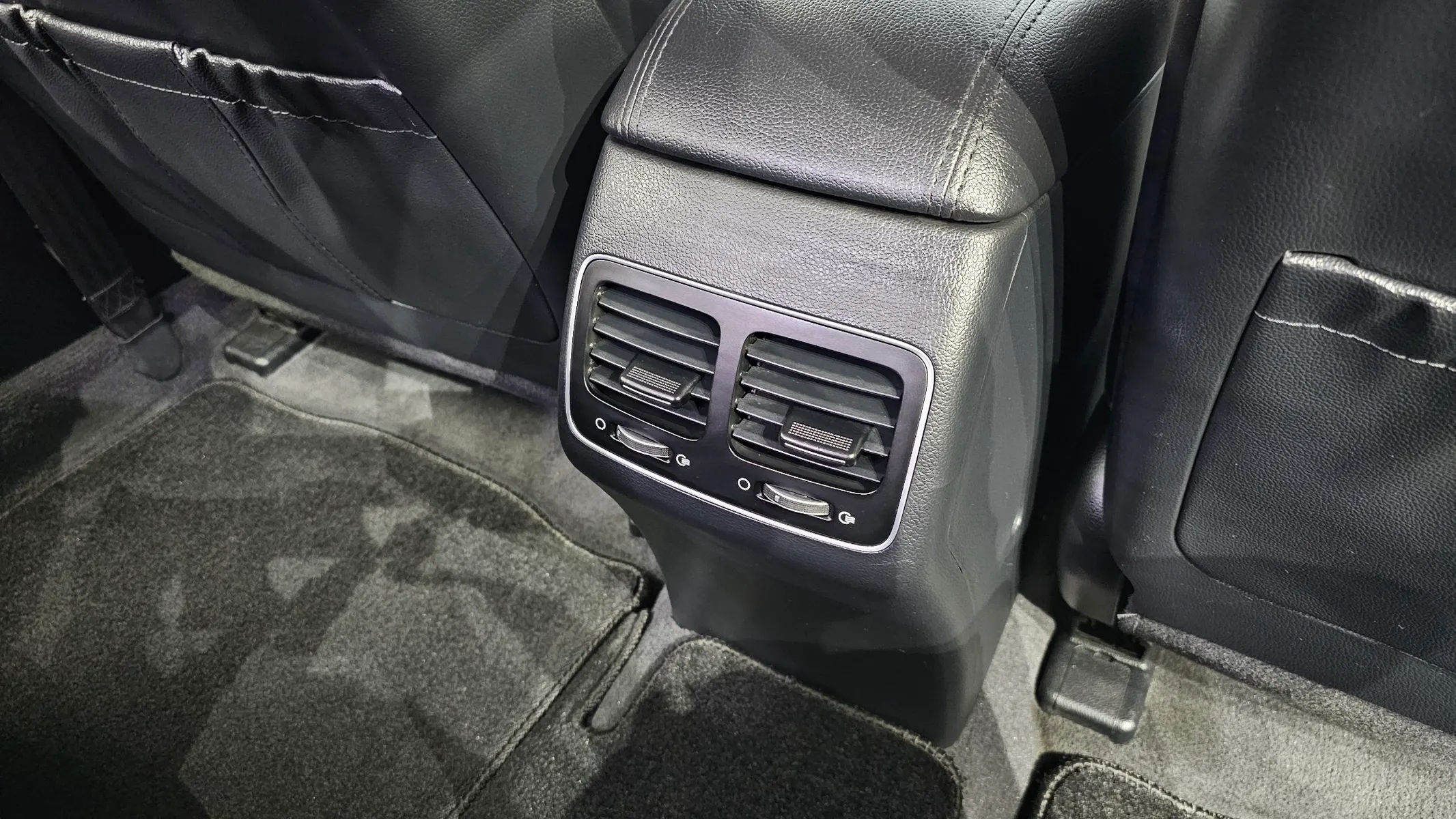 Kia K7 3.0 GDI 2015 32/33