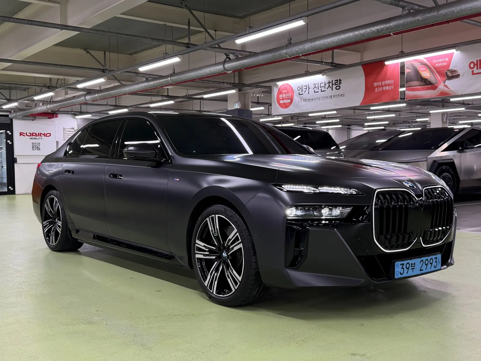 BMW i7 (G70) xDrive 60 2024 3/21