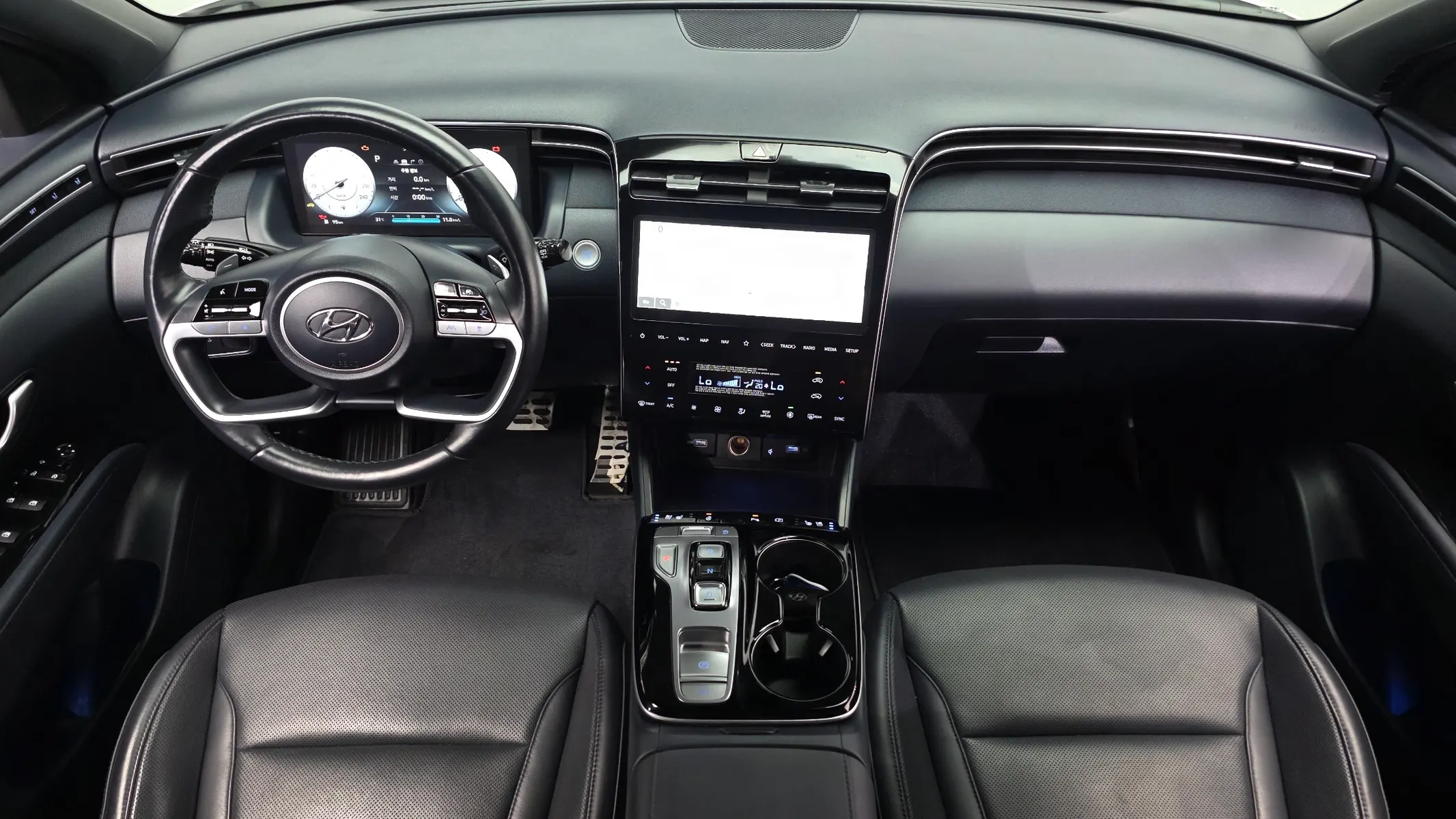 Hyundai (NX4) 1.6 2WD 2023 4/5