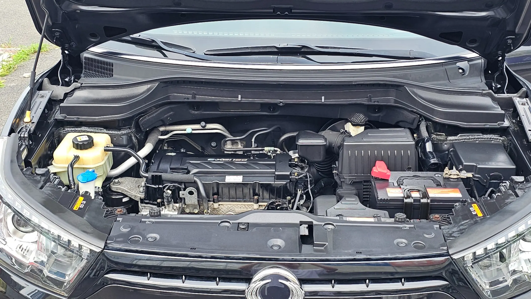KG Mobility Tivoli LX 2WD 2015 20/21