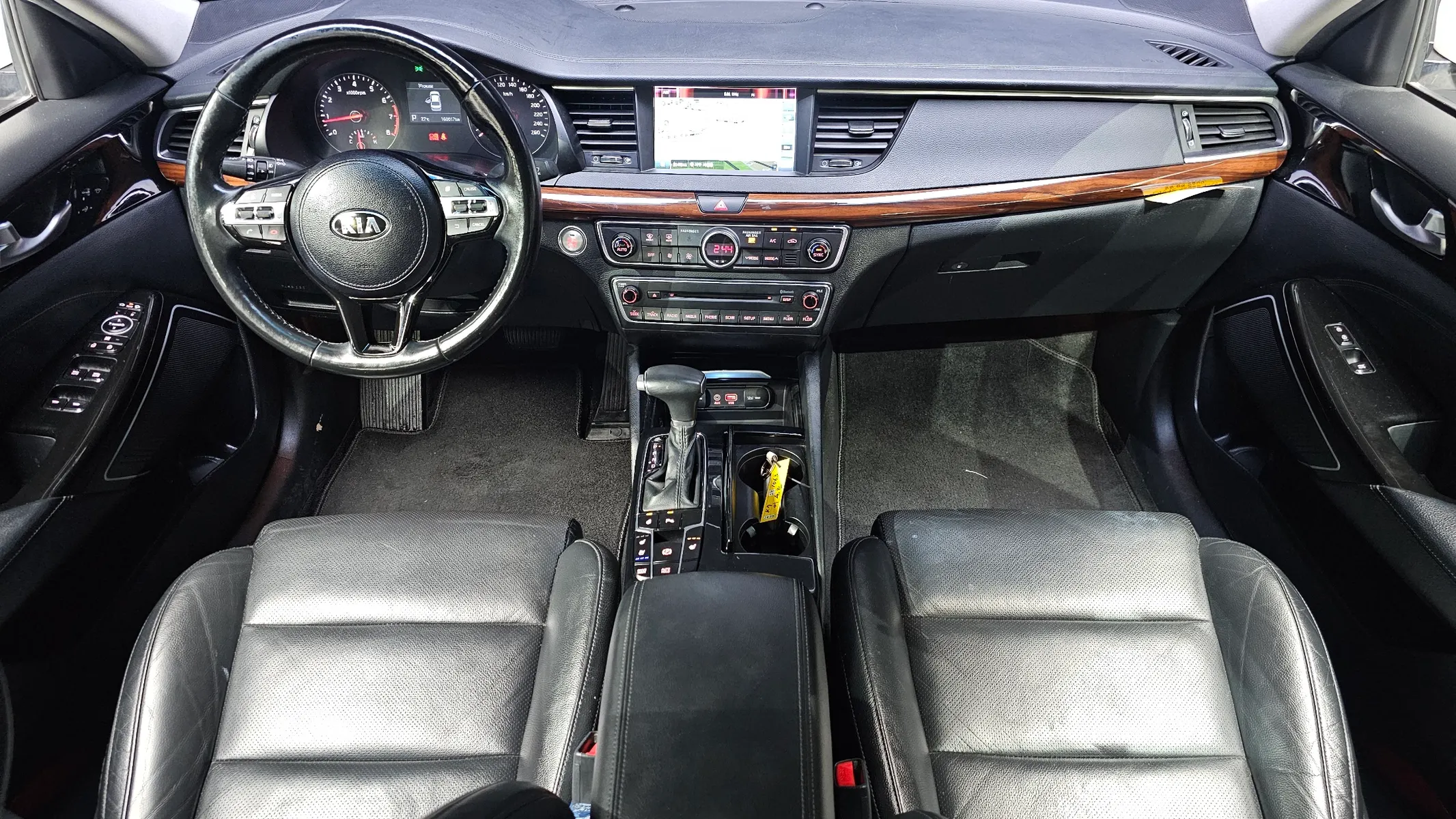 Kia K7 3.0 LPI () 2017 4/5