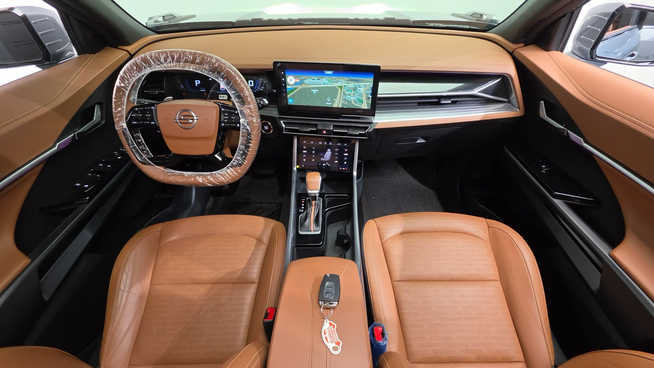 KG Mobility 토레스 1.5 4WD 2022 4/5
