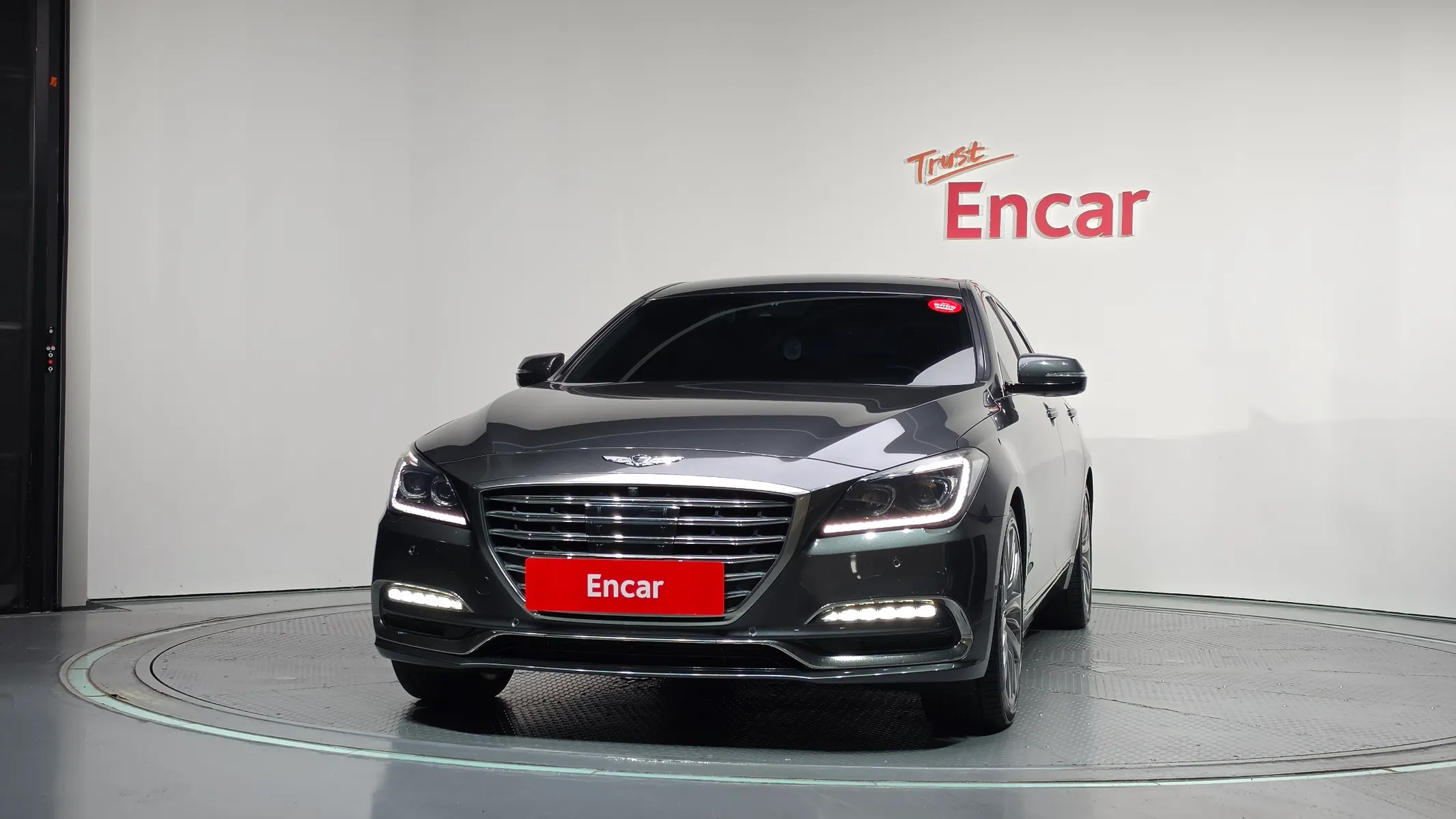 Genesis G80 2.2D 2018 2/5